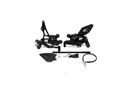 PEDANE ARRETRATE VALTERMOTO REGOLABILI TIPO 1 .5 PER SUZUKI GSXR 600 / 750 2011-2017