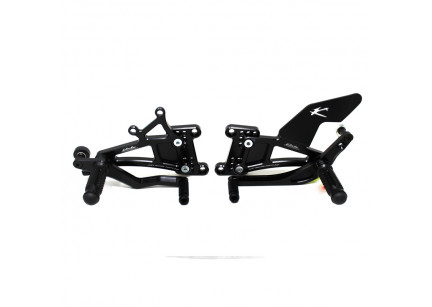 PEDANE ARRETRATE VALTERMOTO REGOLABILI TIPO 3.5 PER TRIUMPH DAYTONA 675 2013-2016