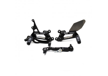 PEDANE ARRETRATE VALTERMOTO REGOLABILI TIPO 3.5 PER HONDA CBR 1000 RR 2020-2024